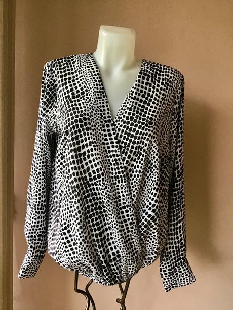 Bluzka lipsy /79, 42