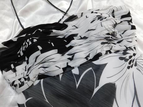 Luxusne velmi pekne šaty, 40