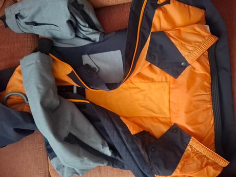 Lyžiarska bunda, quiksilver,134