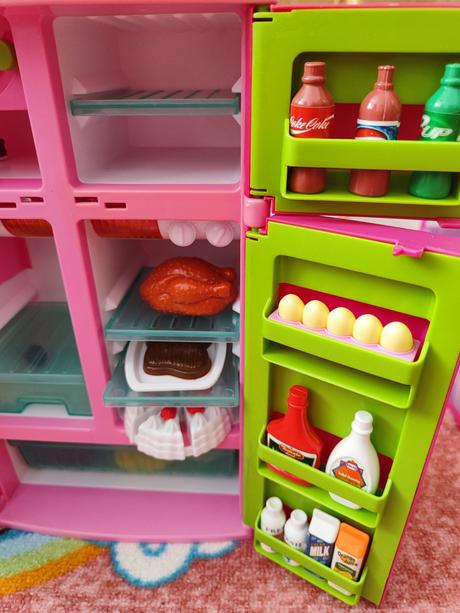 Chladnička pre bábiky, 
