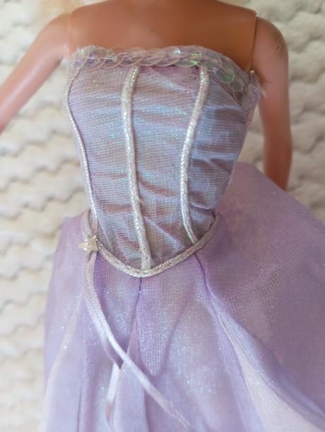 Annika barbie magic of pegasus,