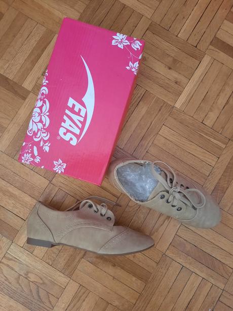 Dievčenské poltopánky -mokasíny, 32