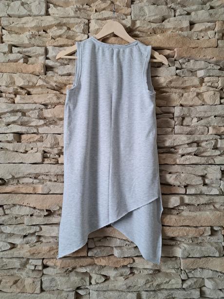 Sivé predĺžené tričko, gate,s