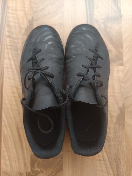 Chlapčenské halovky, nike,36