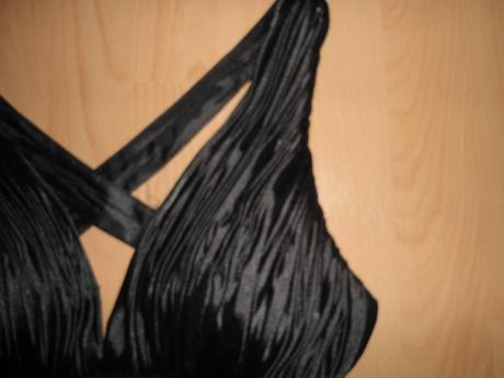 Spolocenske farebne saty, s