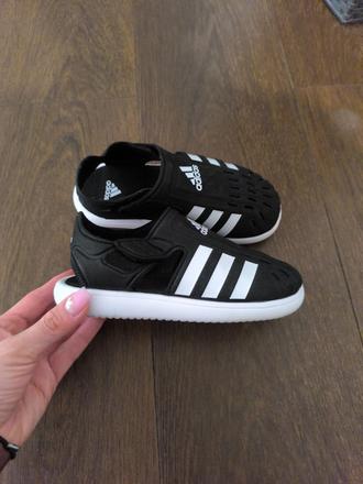 Sandálky, adidas,32