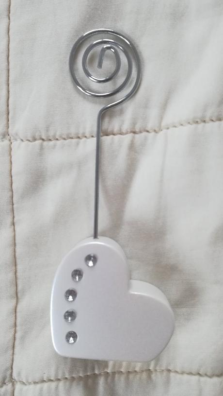 Srdiečka držiaky na menovky,