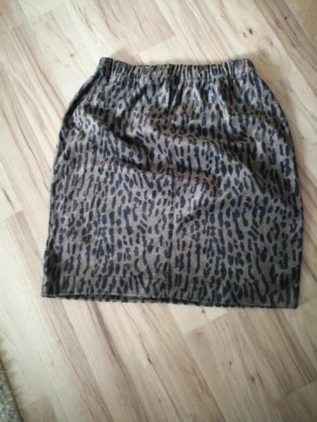 Dámska sukňa, xl