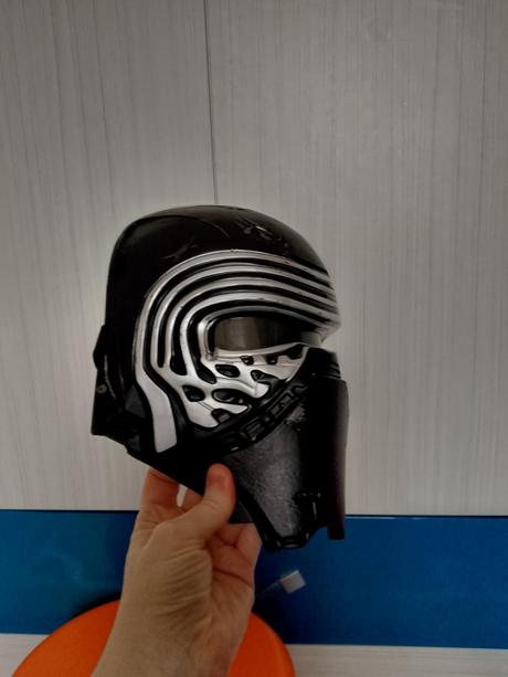 Hovoriaca maska darth vader, 