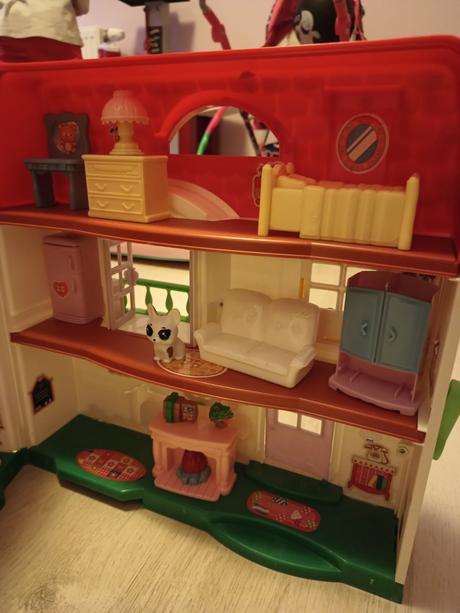 Domček pre bábiky, 