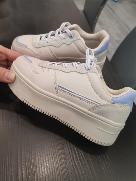 Botasky reserved, reserved,30