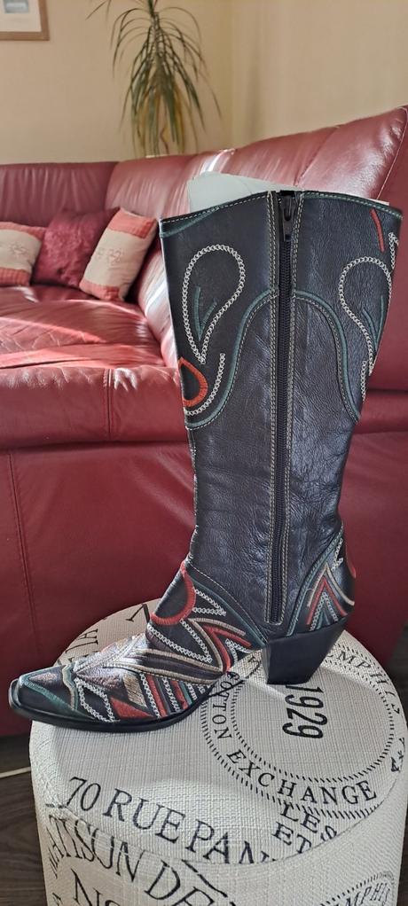 Kožené čižmy, 37