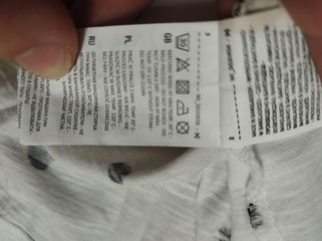 Biele tričko zo srdiečkami veľ. xs, sinsay,xs