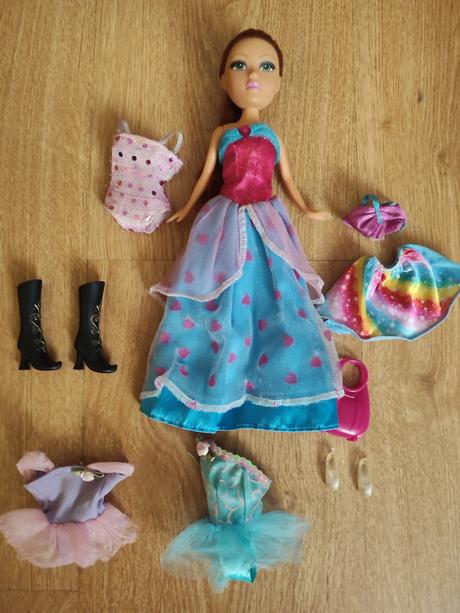 Barbie a čucoriedka, 