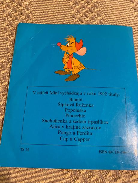 Stará retro mini knižka walt disney popoluška 1992, 
