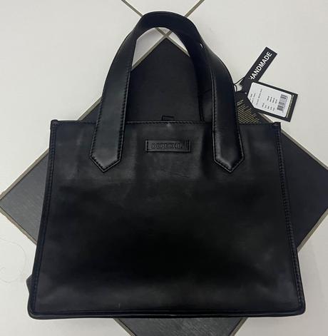 Kožená kabelka depeche, 