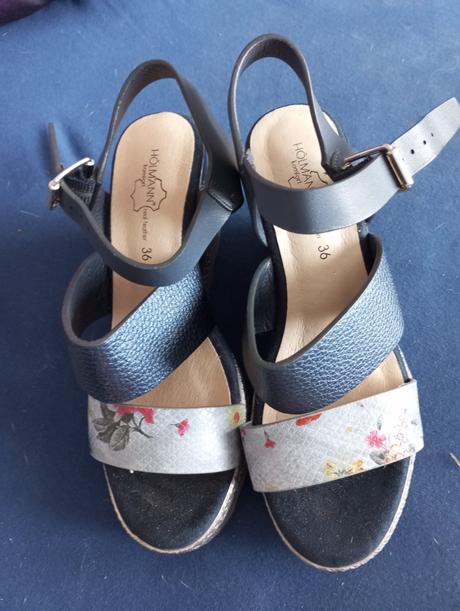 Modré sandálky s kvietkamy, 36