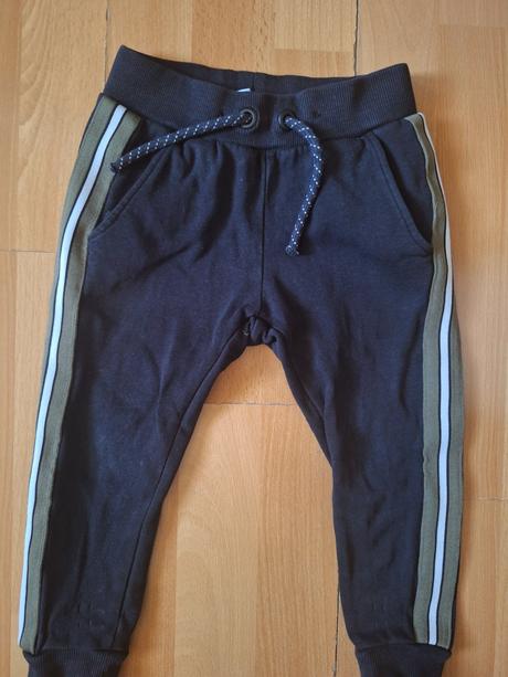 Tepláky, lindex,92