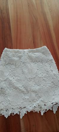 Čipkovaná sukňa 140, 140