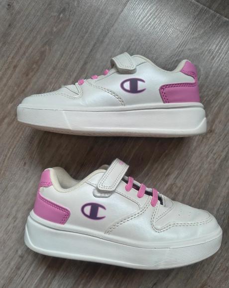 Tenisky, champion,30