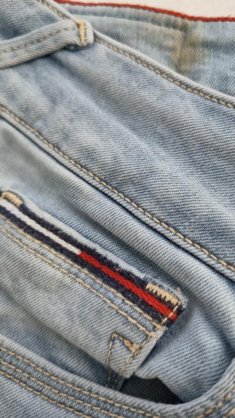 Damske slim rifle, tommy hilfiger,xs