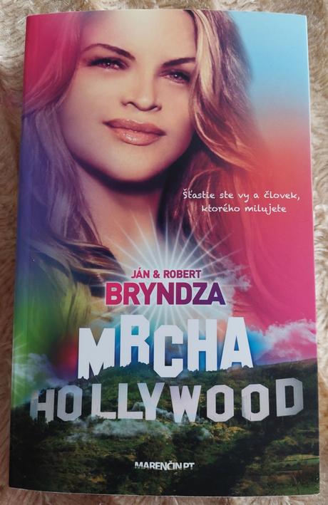 Kniha "mrcha hollywood",
