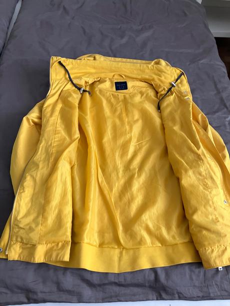 Tenká vetrovka, zara,36