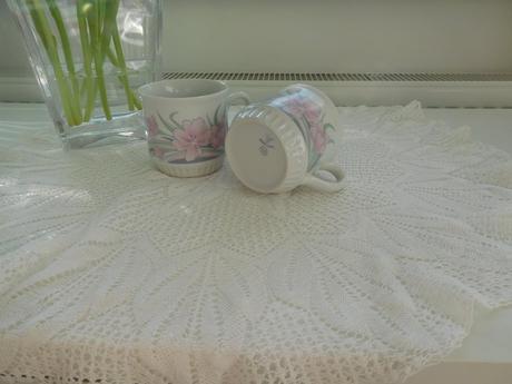 Šálka retro veľká 2 kusy, porcelán, 