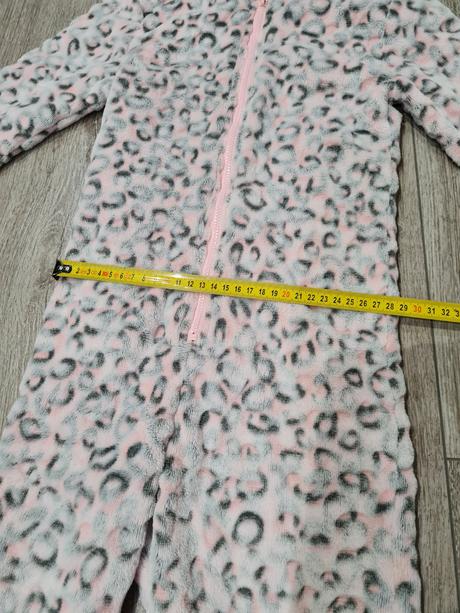 Overal teplý leopard, f&f,122