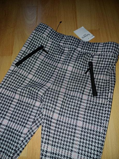 Nové hrubšie legíny, nutmeg,116