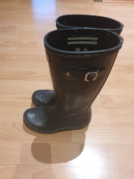 Hunter gumaky, hunter,32