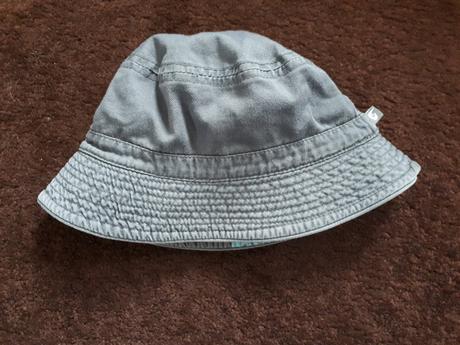 Klobúčik obojstranný, 50