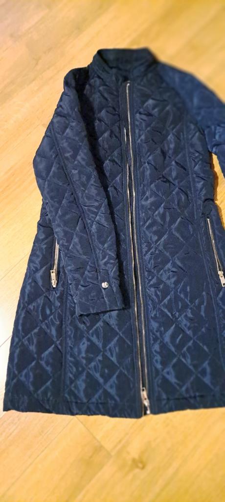 Dlhsia bunda, reserved,xs