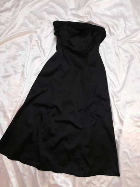 Luxusne korzetove saty na slavnost, 36