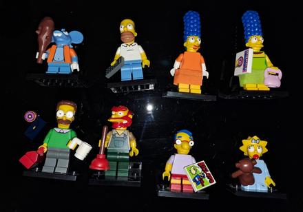 Lego figúrky simpsonovci 8 ks,