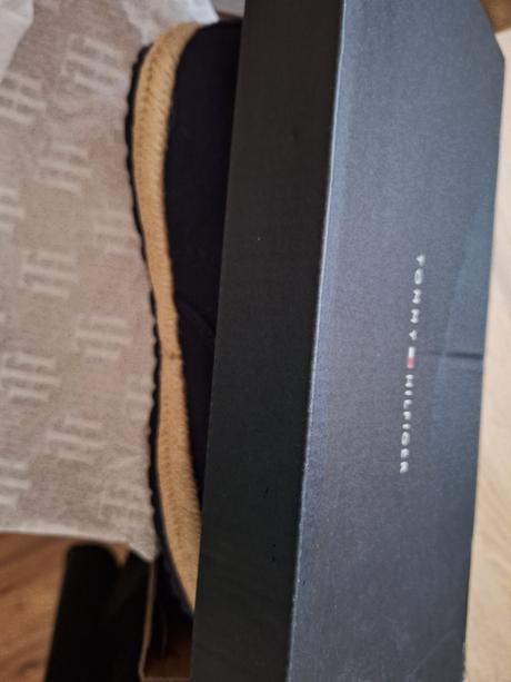 Panske tommy hilfiger, tommy hilfiger,44