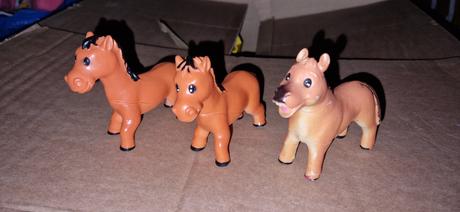 Gumené koniky, 