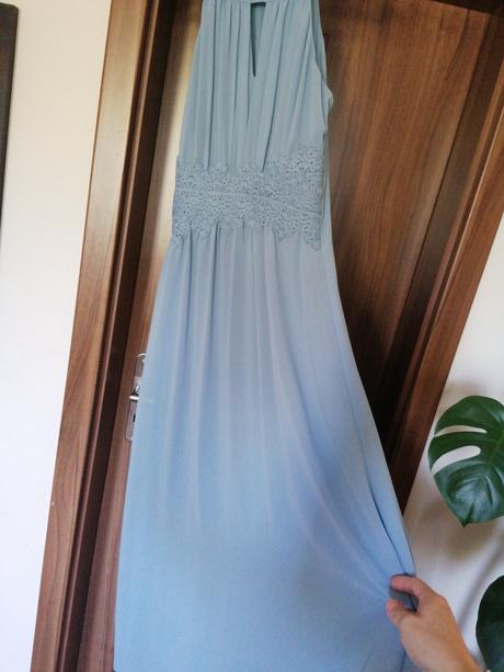 Slávnostné šaty, s