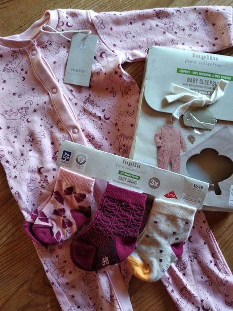 Dievčenské pyžamo- overal, nové, lupilu,86