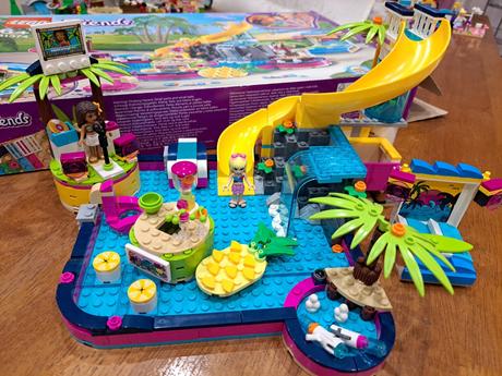 Lego friends 41374 andrea a party pri bazéne, 