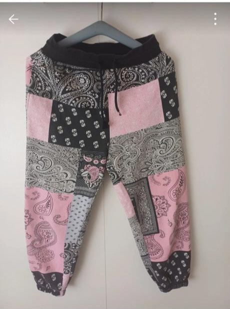 Tepláky, new yorker,l