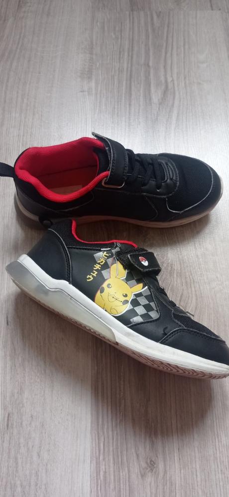 Tenisky pikachu, deichmann,34