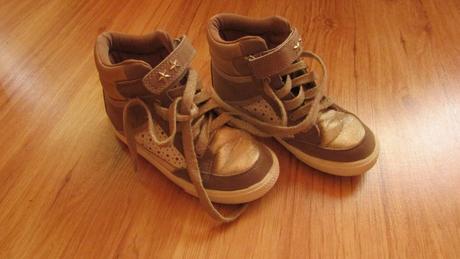 Topánky zlaté , 31