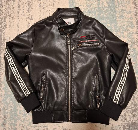 Koženková bundička, 116