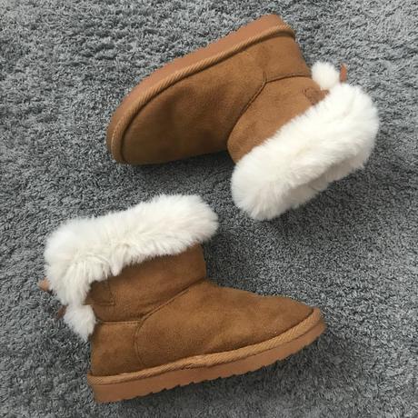 Hnedé huncúlky v. 28, 28