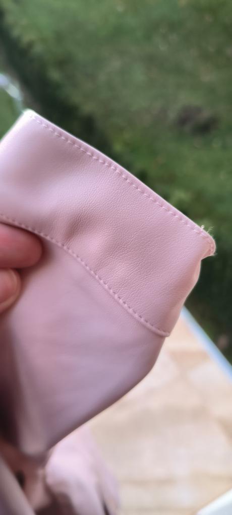 Kožená bundicka, 110