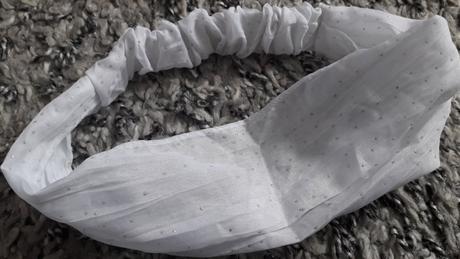 2x čelenka na leto cca. do 8 rokov, 