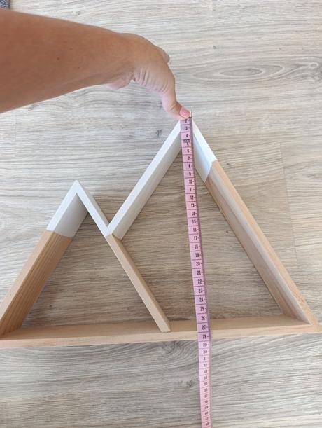 Drevená detská polica hory, 