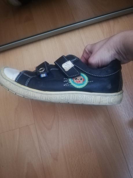 Chlapčenské poltopánky, baťa,35