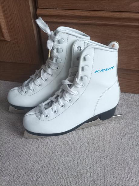 Dievčenské korčule veľ.33, 33